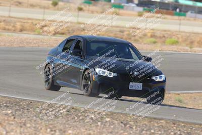media/Oct-01-2022-Team Topak Racing (Sat) [[f860fb51be]]/2-Inter Low 2/session 1 turn 3/